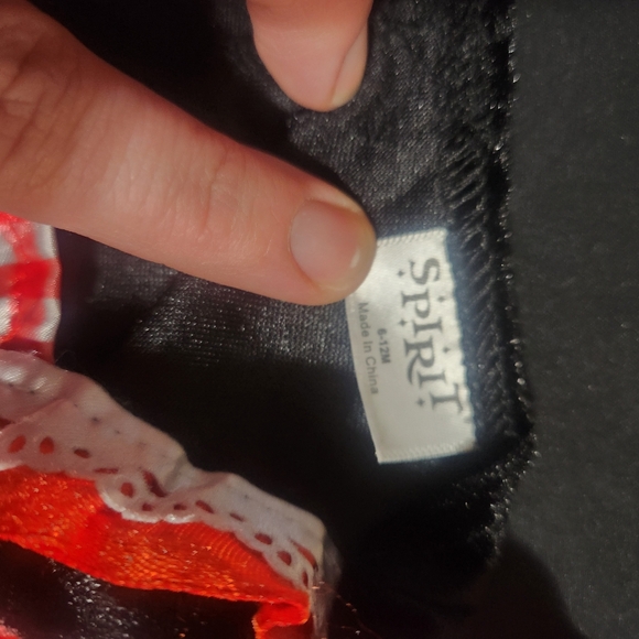 Kids Red and White Checkered Costume Size 6 To 12 Months - Picture 2 of 6